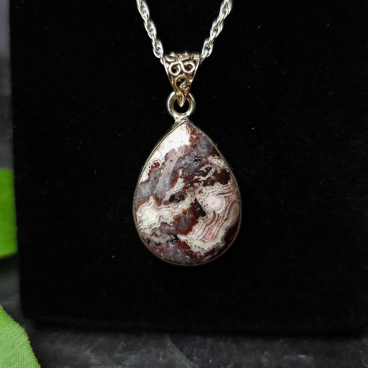 Crazy Lace Pendant No.13