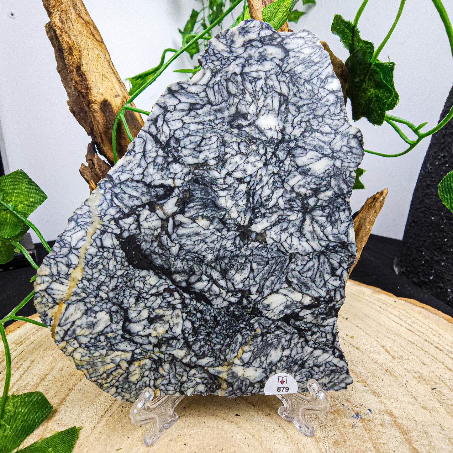 Pinolith Slices