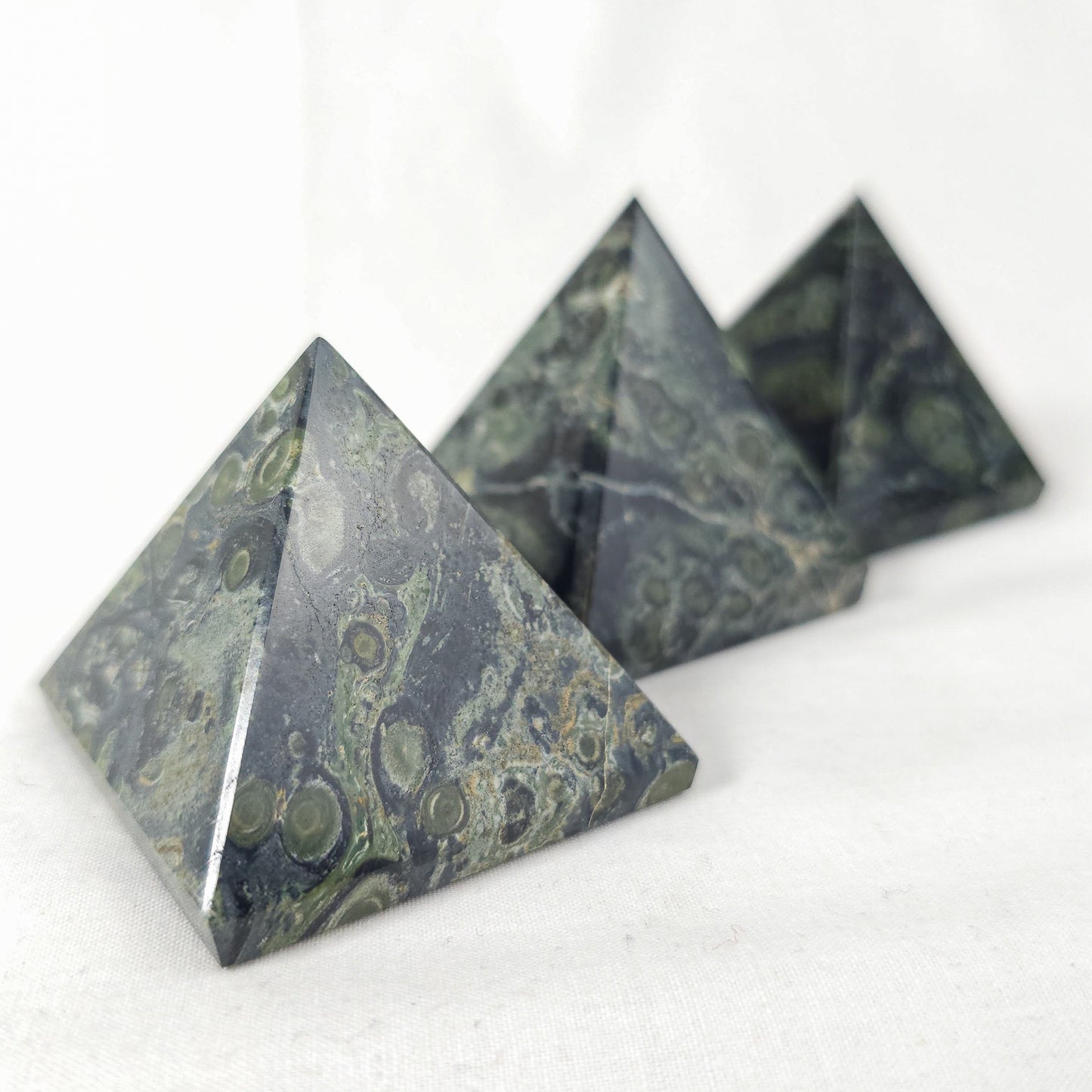 Kambaba jasper Pyramid