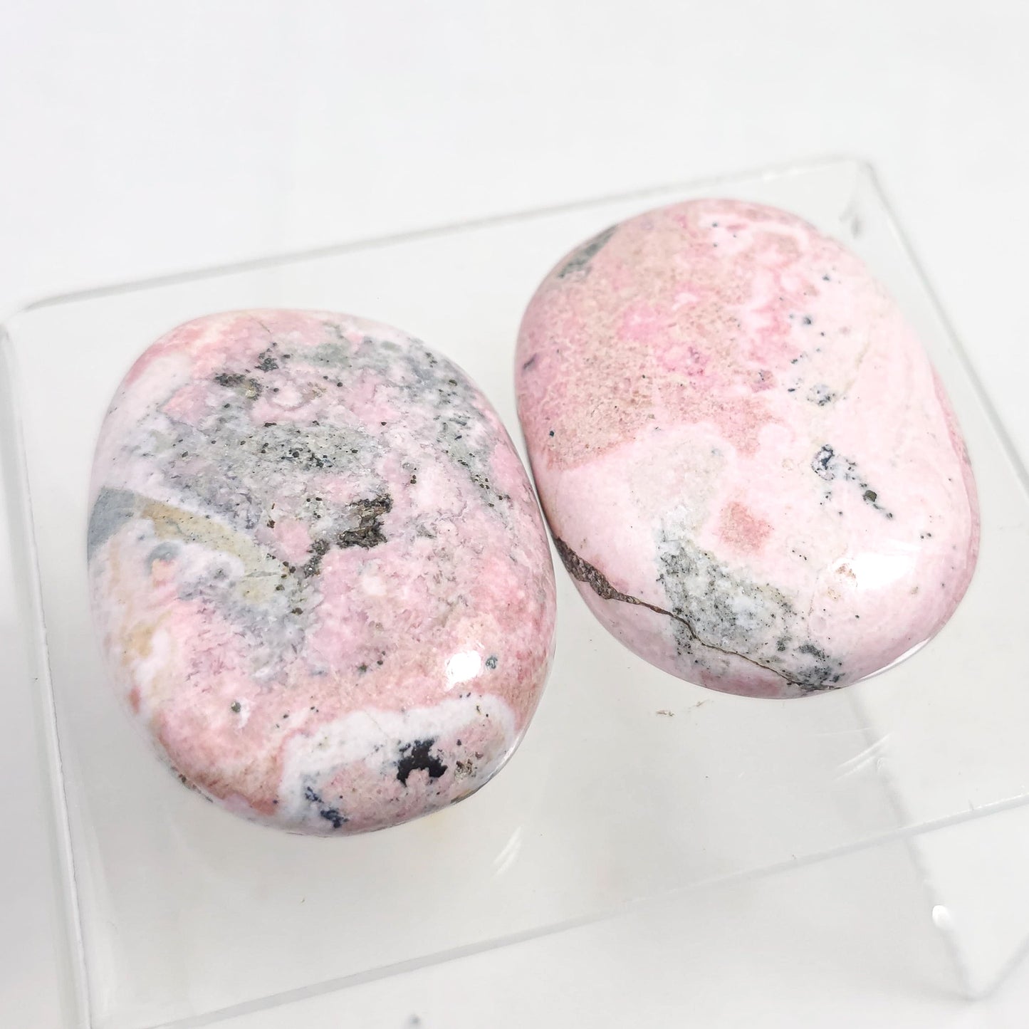 Rhodonite Palms