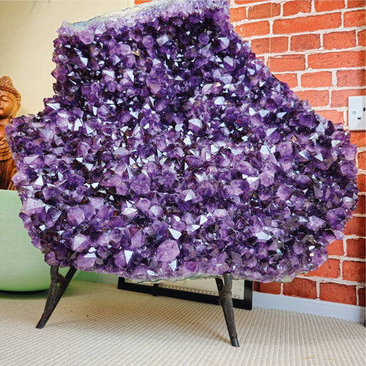 Large Amethyst bed