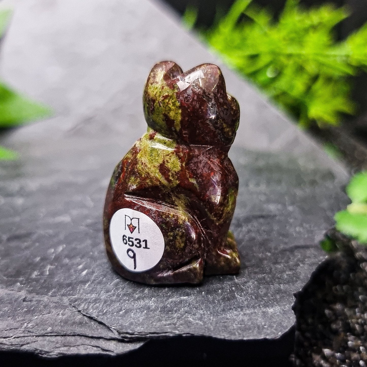 Crystal Cat carvings