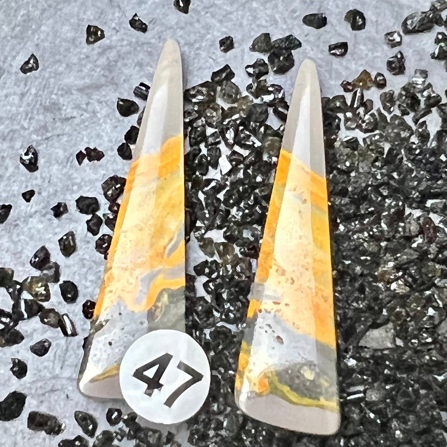 Bumblebee Cabochon Pairs (earrings)
