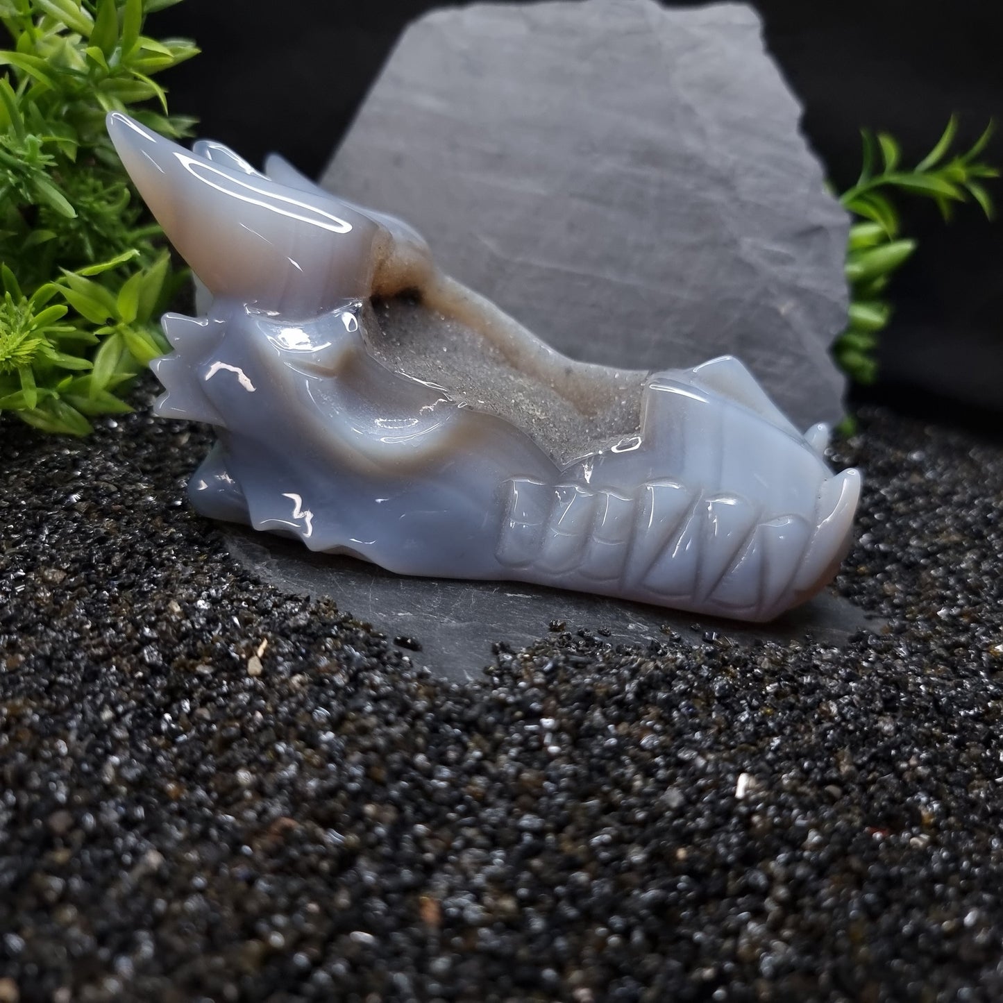 Agate Dragon Skull 13cm