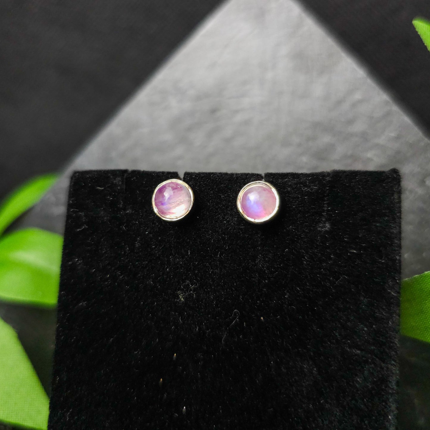 Moonstone Round Stud Earrings No. 533