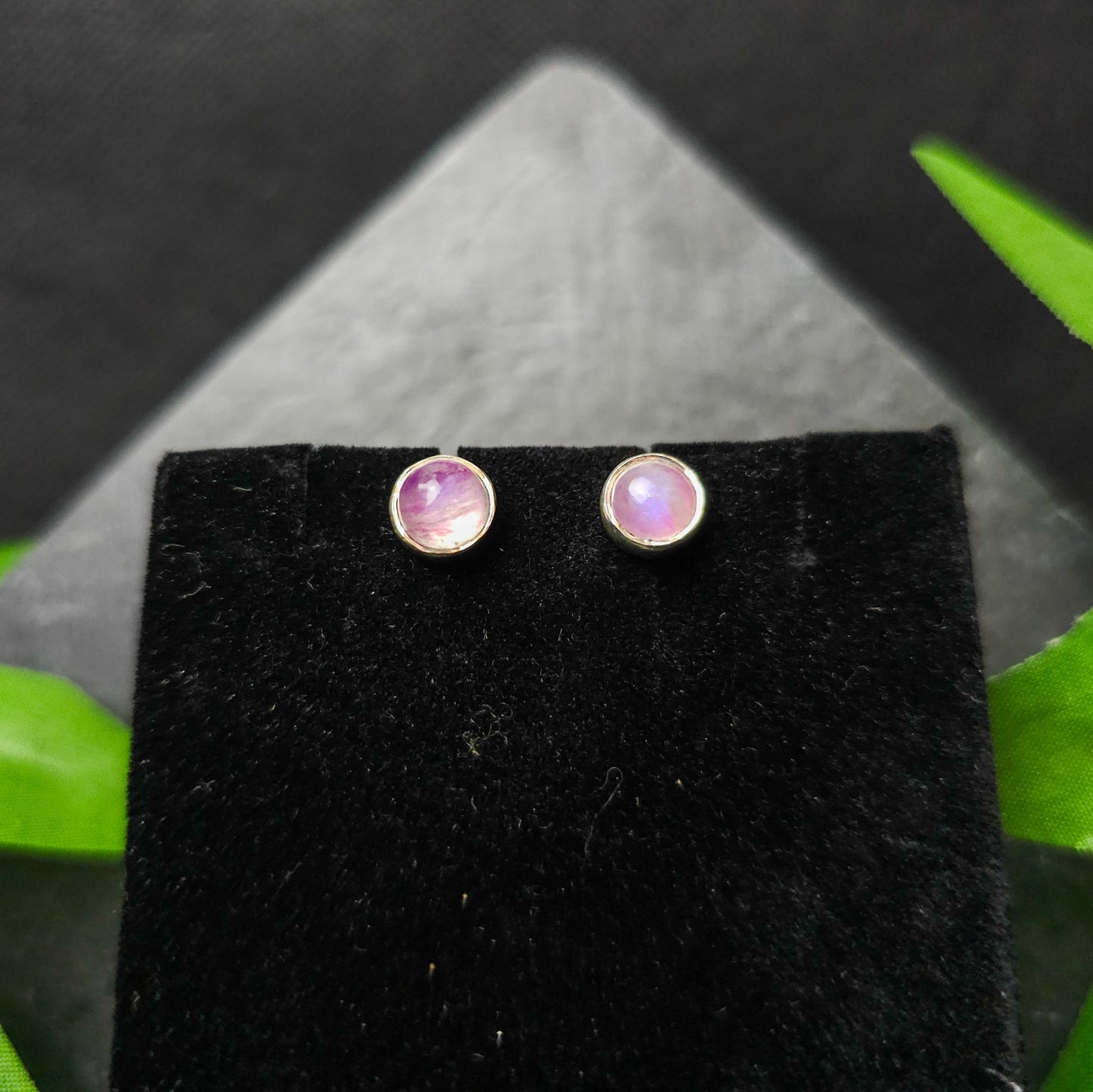 Moonstone Round Stud Earrings No. 533