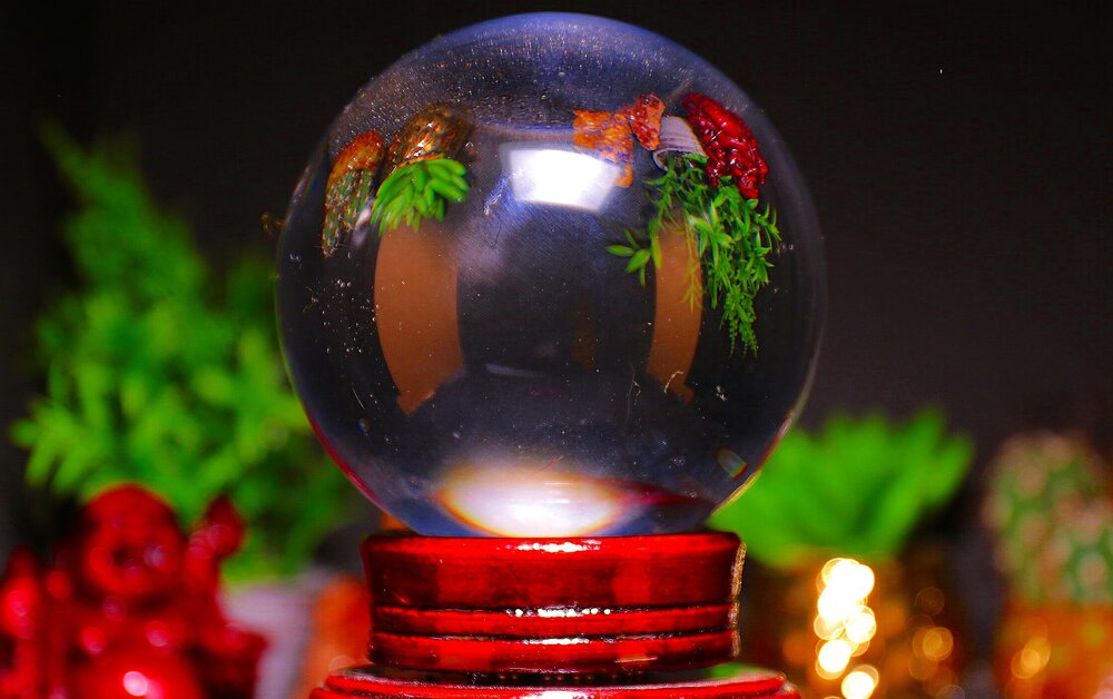 Crystal Ball (100mm)