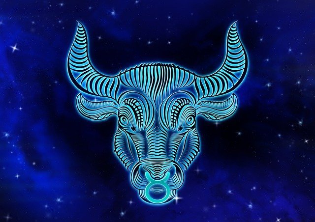 Taurus Zodiac Premium Crystal Pack (April 20 - May 20)