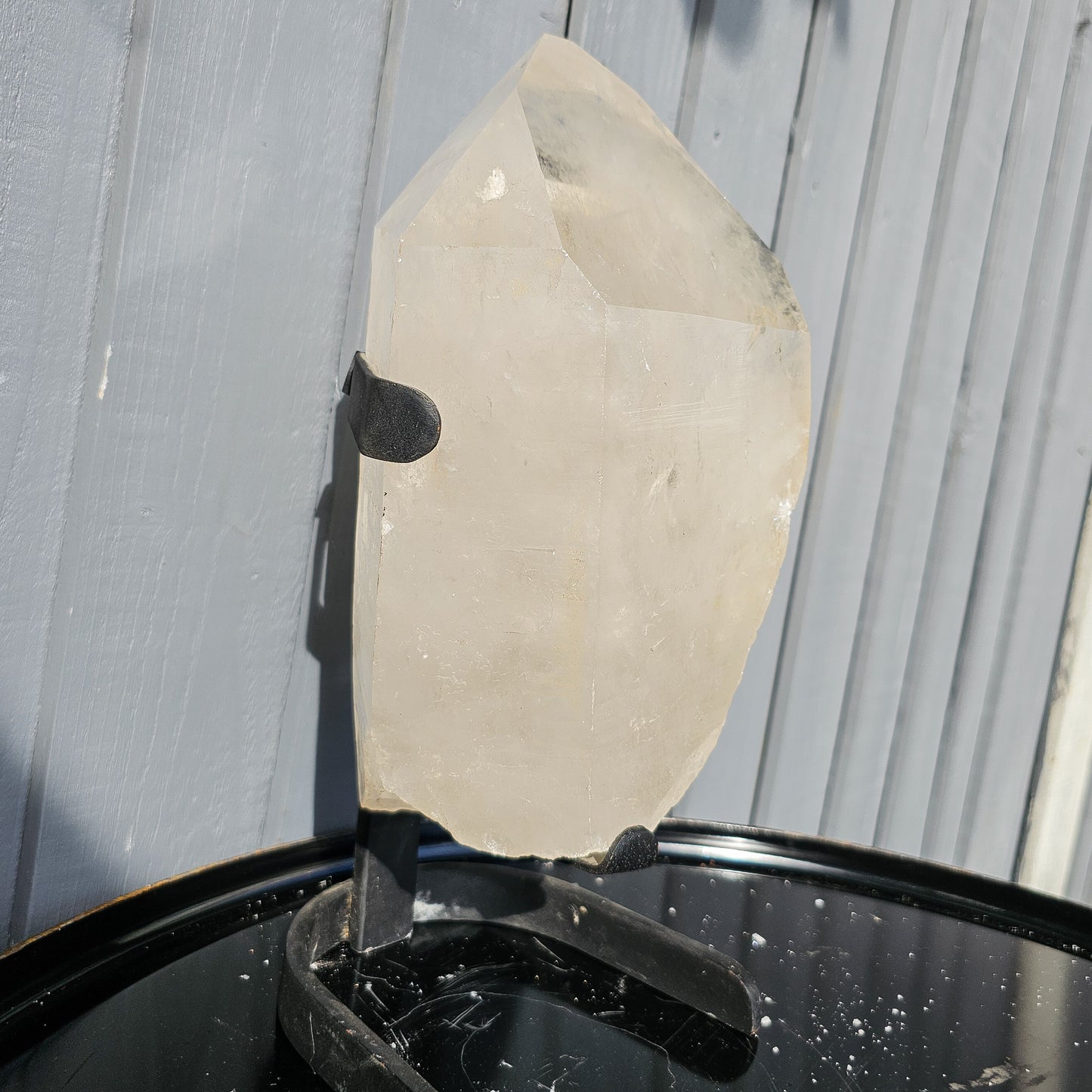 HUGE Quartz Point