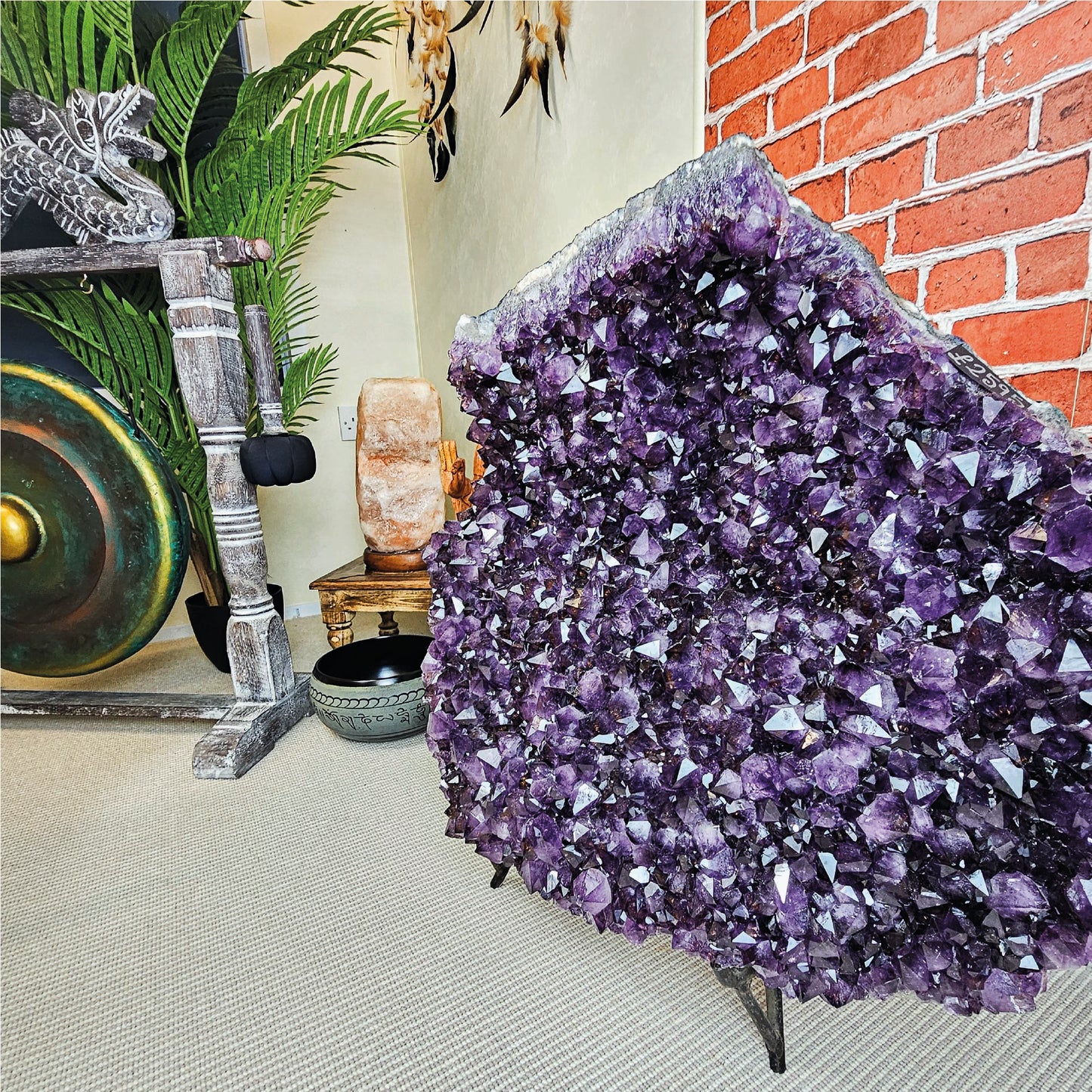 Large Amethyst bed (geode)