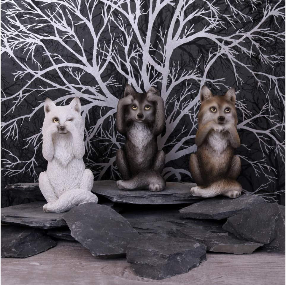 Three Wise Wolves