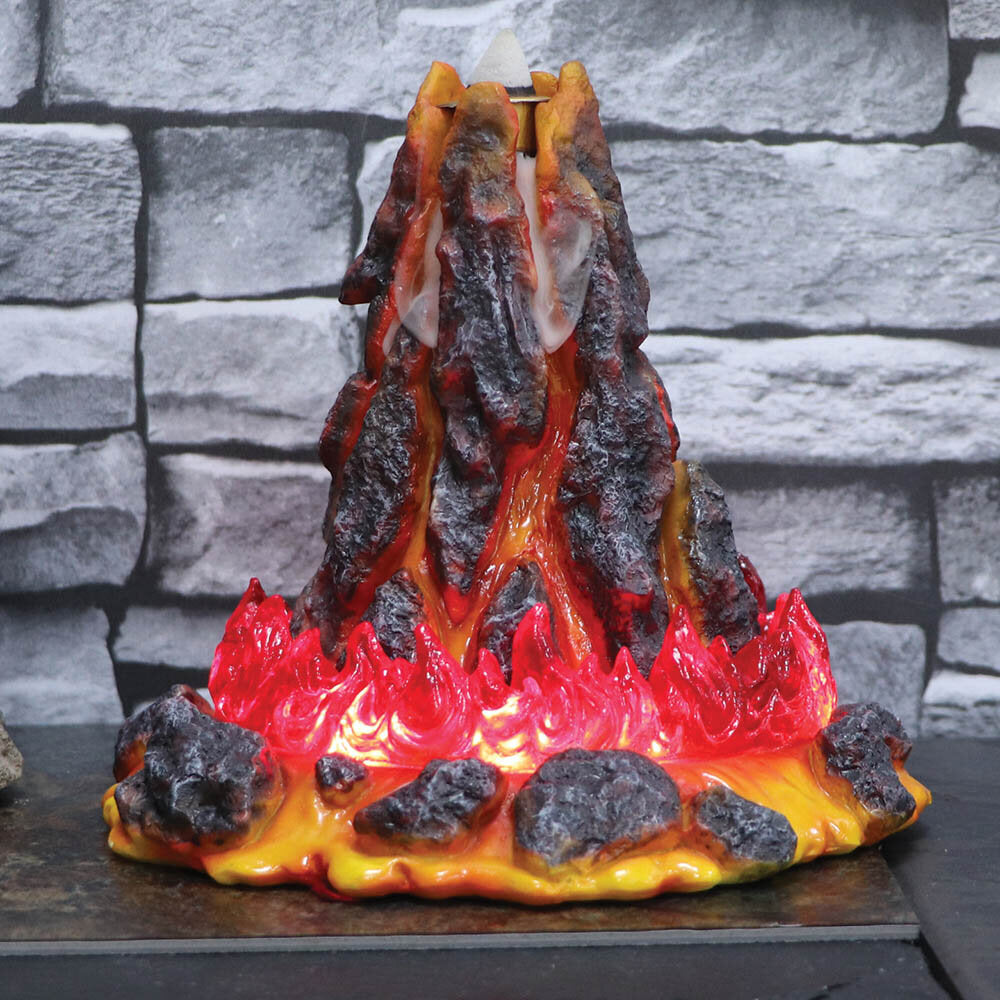 Volcano! Back-flow burner with 45 cones 17.5cm tall